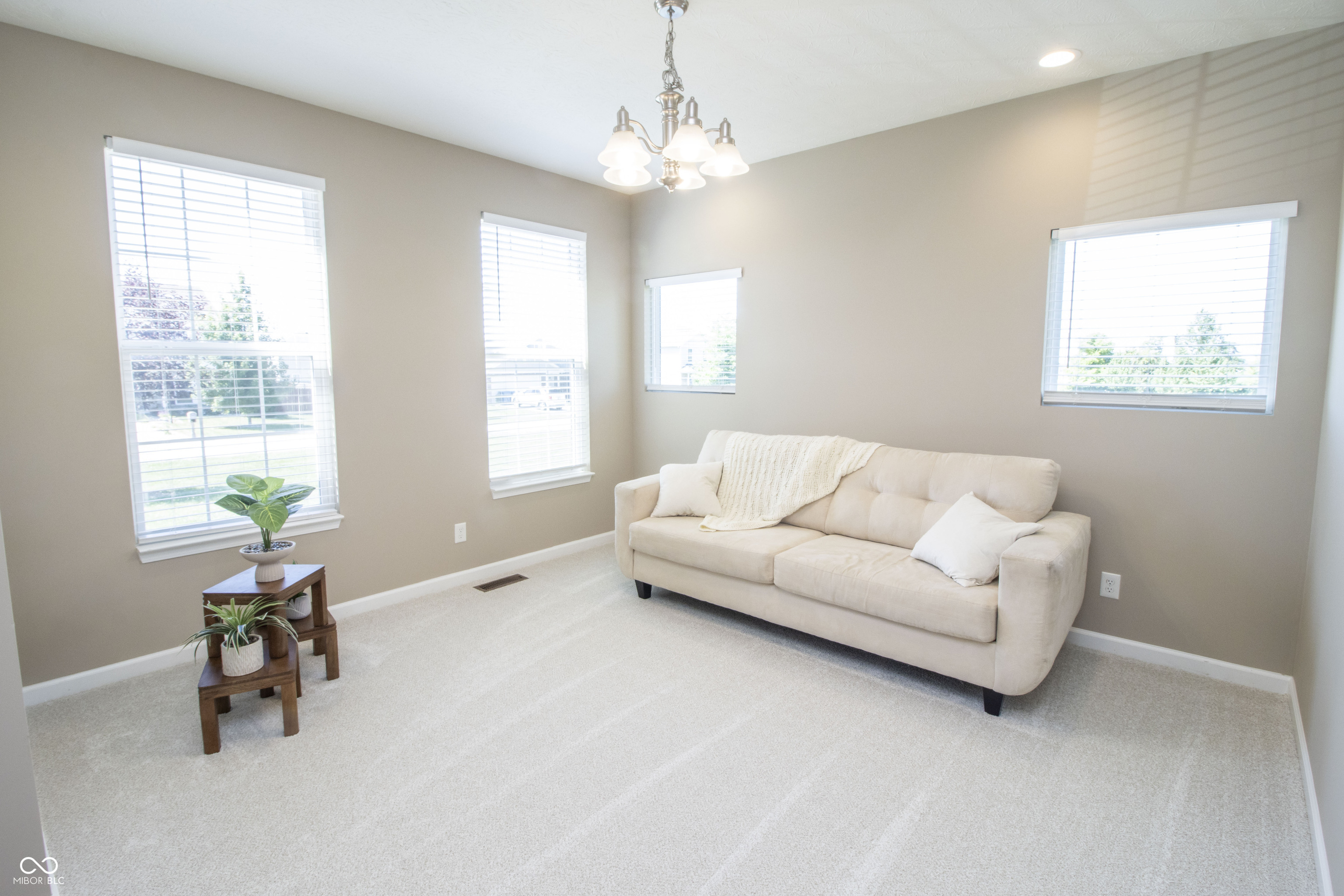 950 West 600th Street South Atlanta, GA 46031 - Photo 6 of 42
