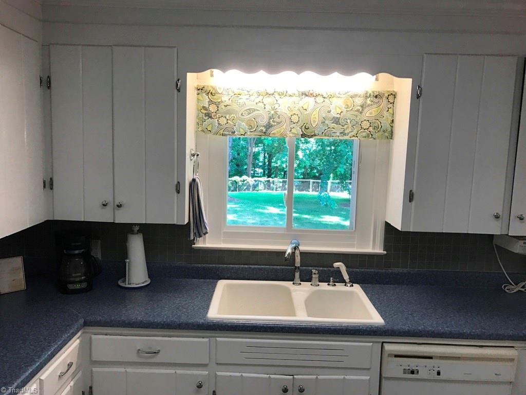 427 Academy Street Rural Hall, NC 27045 - Photo 2 of 17