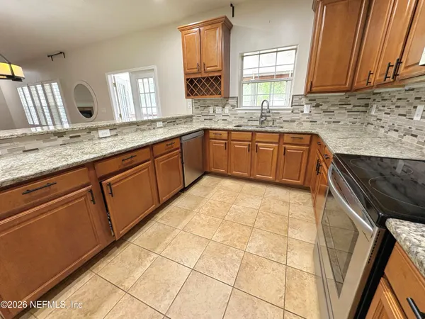 $2,700 | 11288 Panther Creek Parkway, Jacksonville, FL 32221