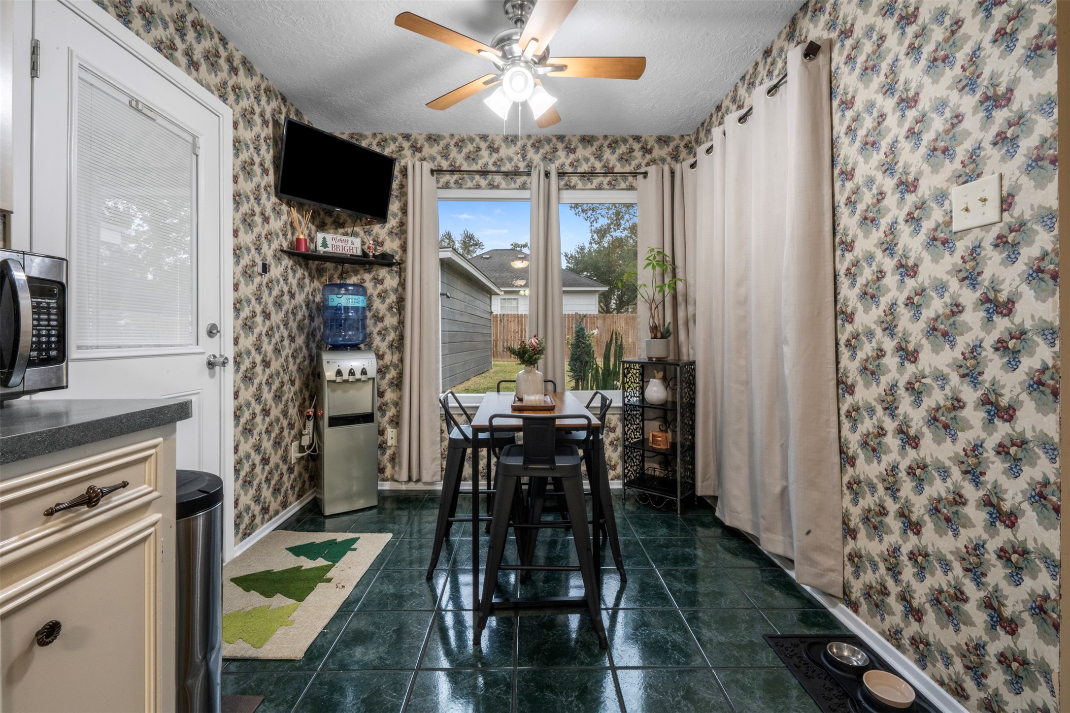 1114 Poppets Way Crosby, TX 77532 - Photo 20 of 48 Ideal for morning coffee while overlooking the backyard. Door to side porch / driveway.