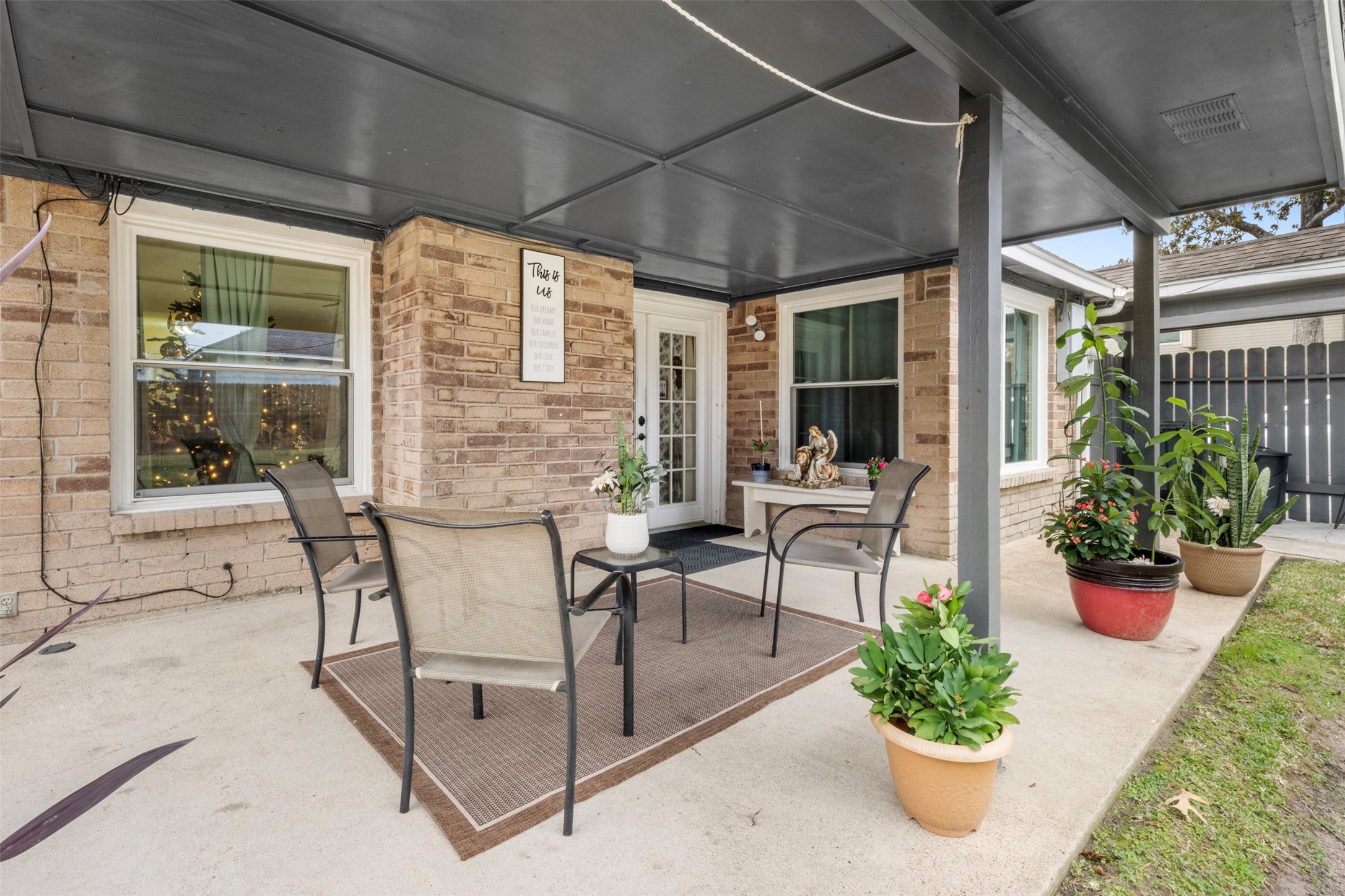 1114 Poppets Way Crosby, TX 77532 - Photo 32 of 48 Custom Patio