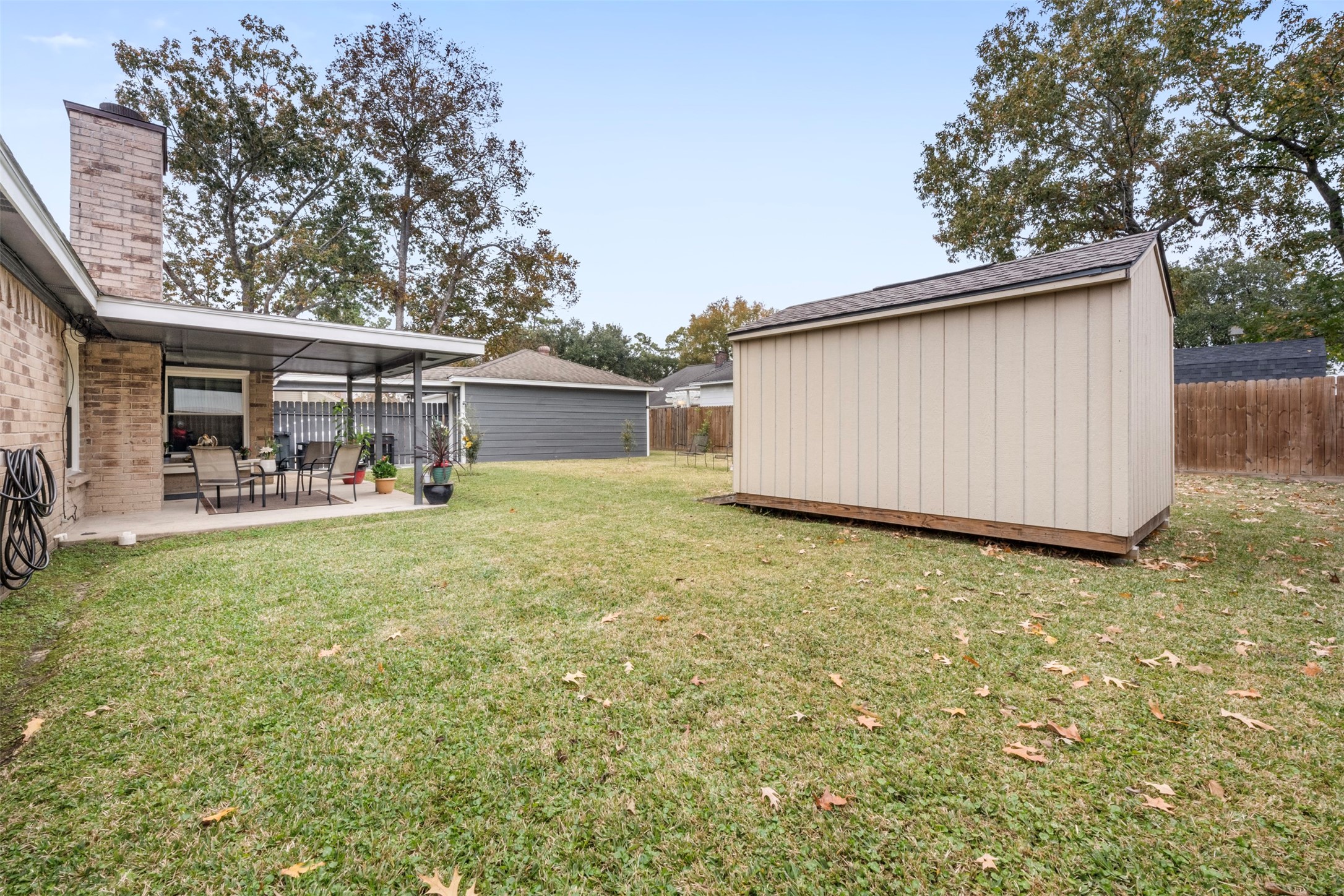 1114 Poppets Way Crosby, TX 77532 - Photo 38 of 48 Backyard view