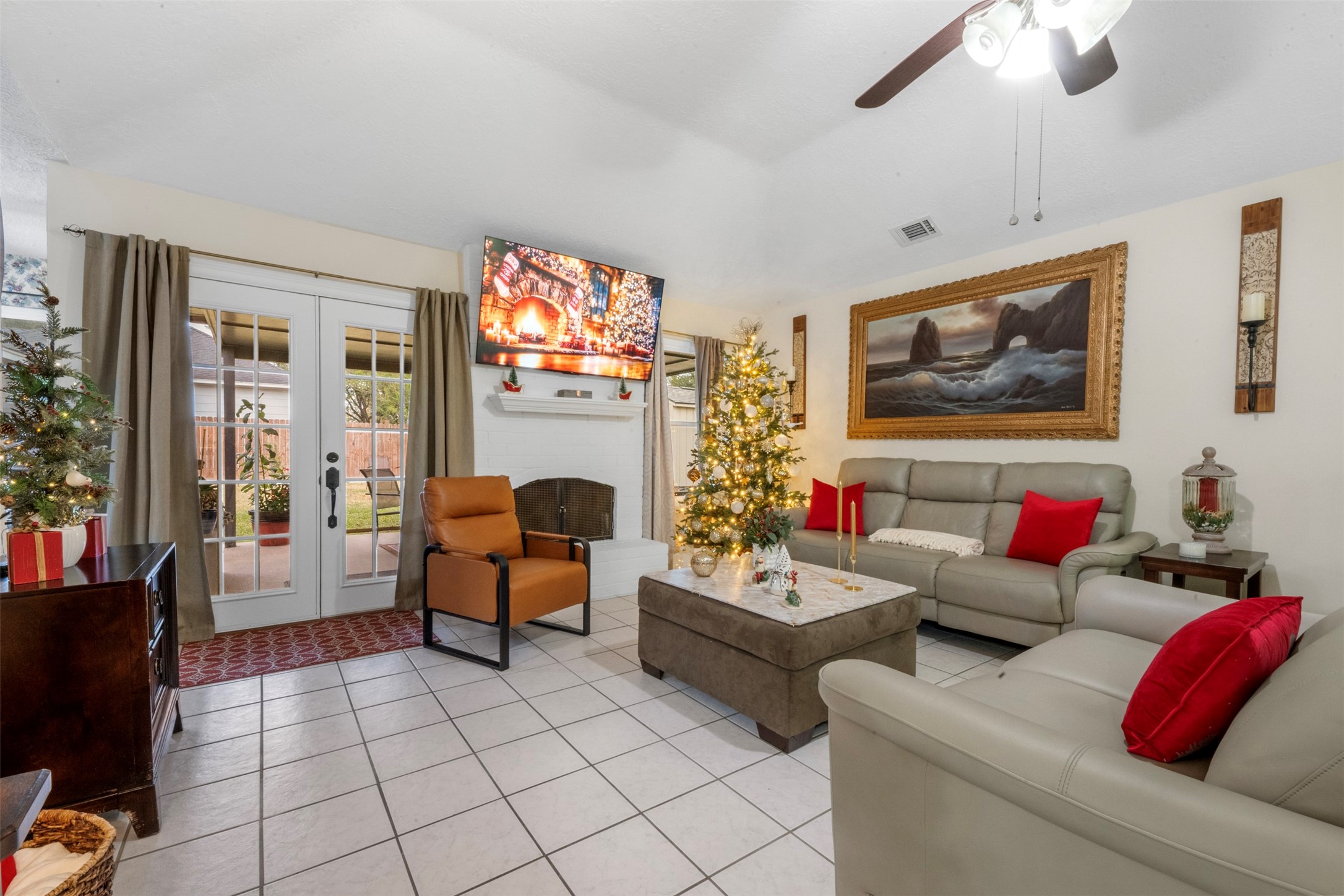 1114 Poppets Way Crosby, TX 77532 - Photo 8 of 48 Bright living room with new oversized windows and glass French double doors.