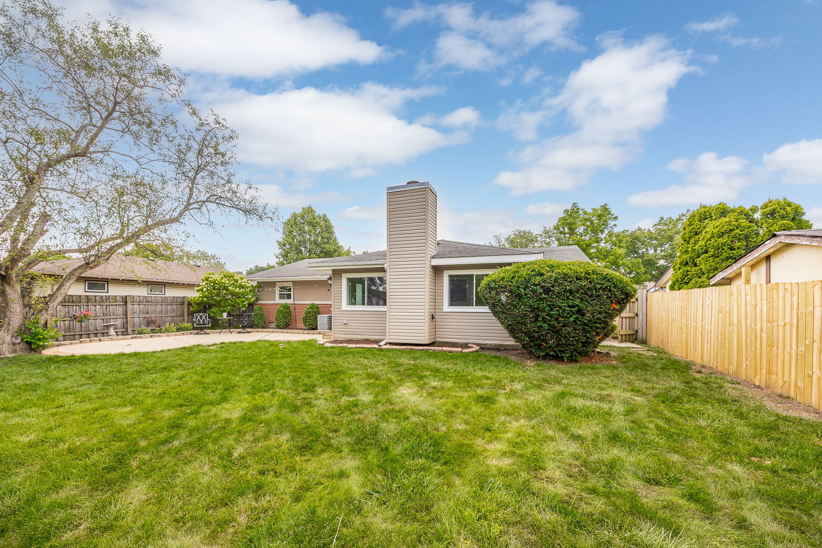 508 Landmeier Road Elk Grove Village, IL 60007 - Photo 24 of 30 Gallery Image 24