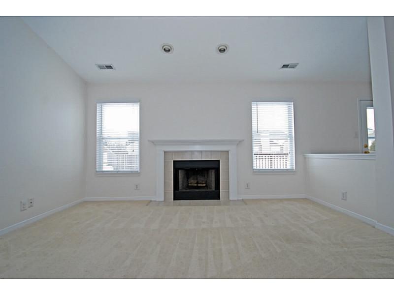 18881 Round Lake Road Noblesville, IN 46060 - Photo 4 of 24 Gallery Image 4