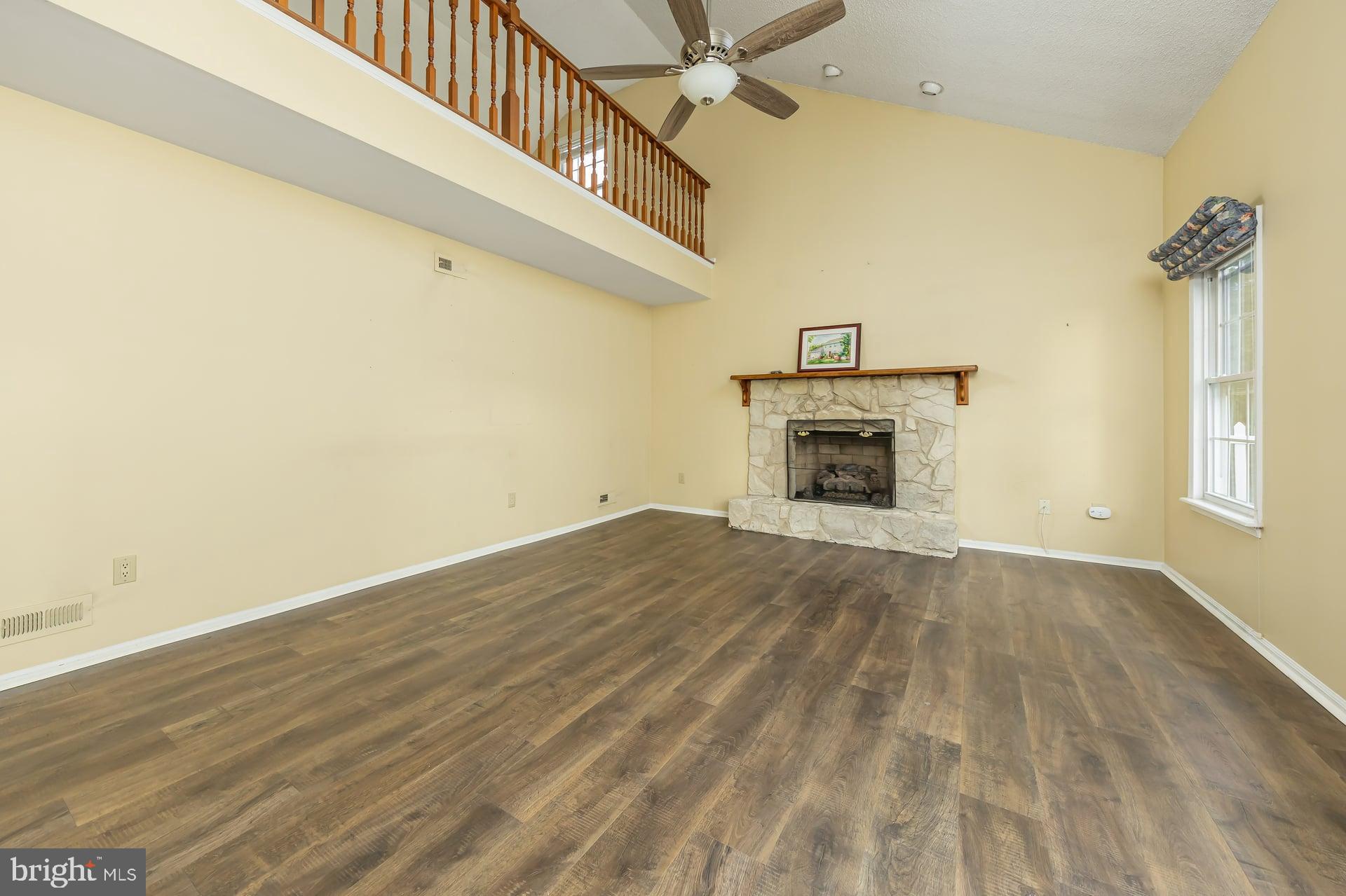 27 Trapper Road Sewell, NJ 08080 - Photo 11 of 22