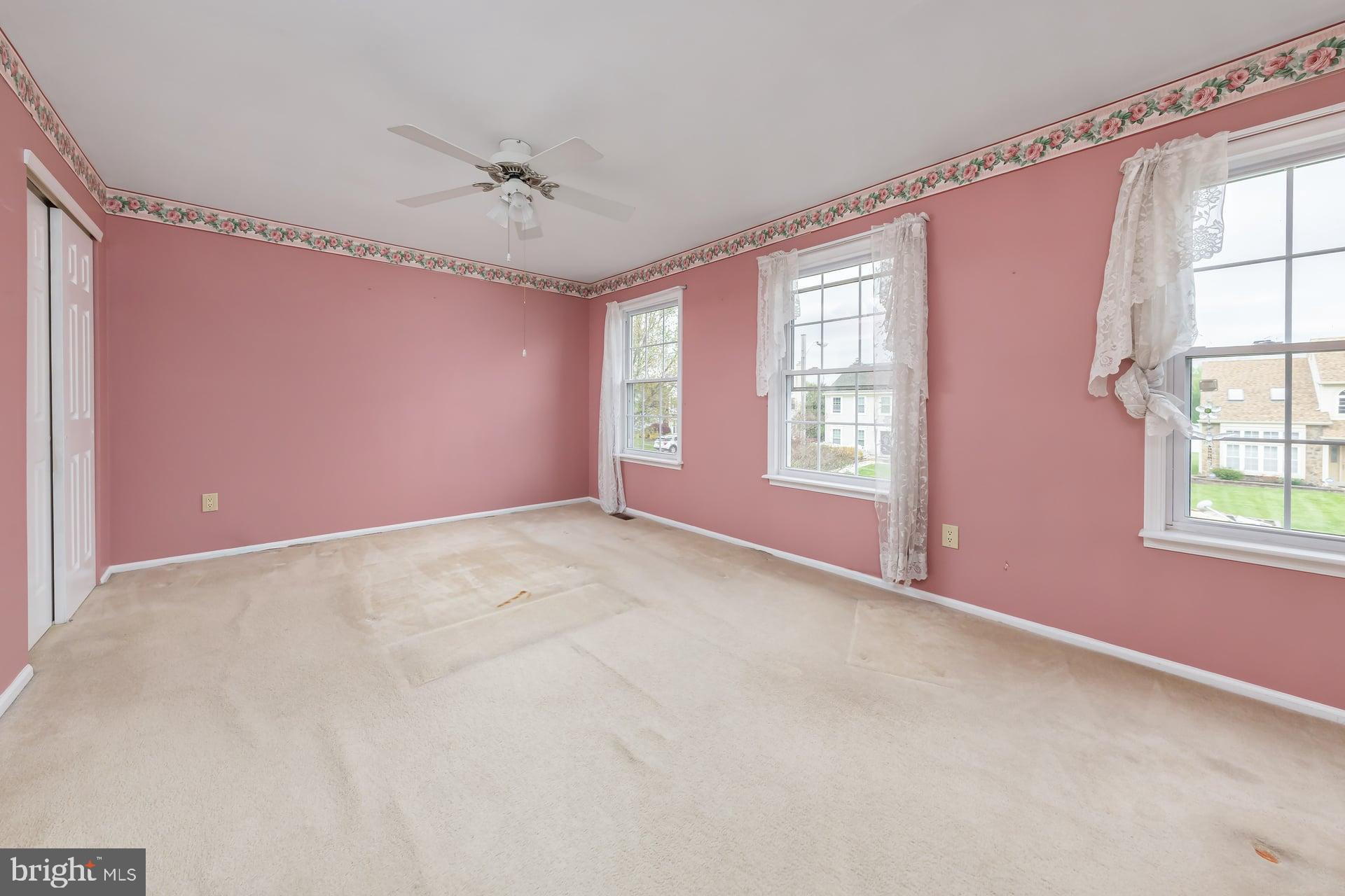 27 Trapper Road Sewell, NJ 08080 - Photo 13 of 22
