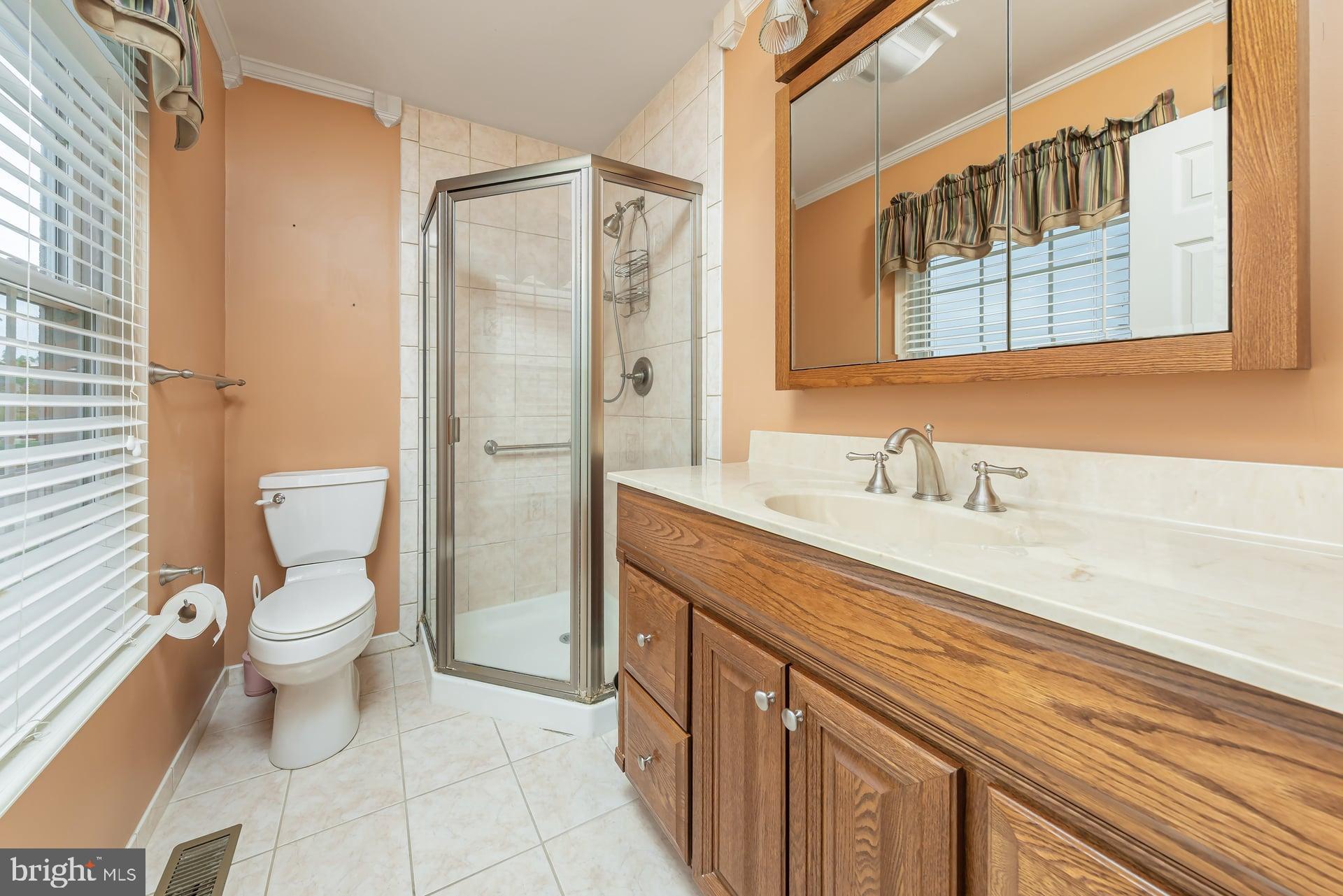 27 Trapper Road Sewell, NJ 08080 - Photo 14 of 22