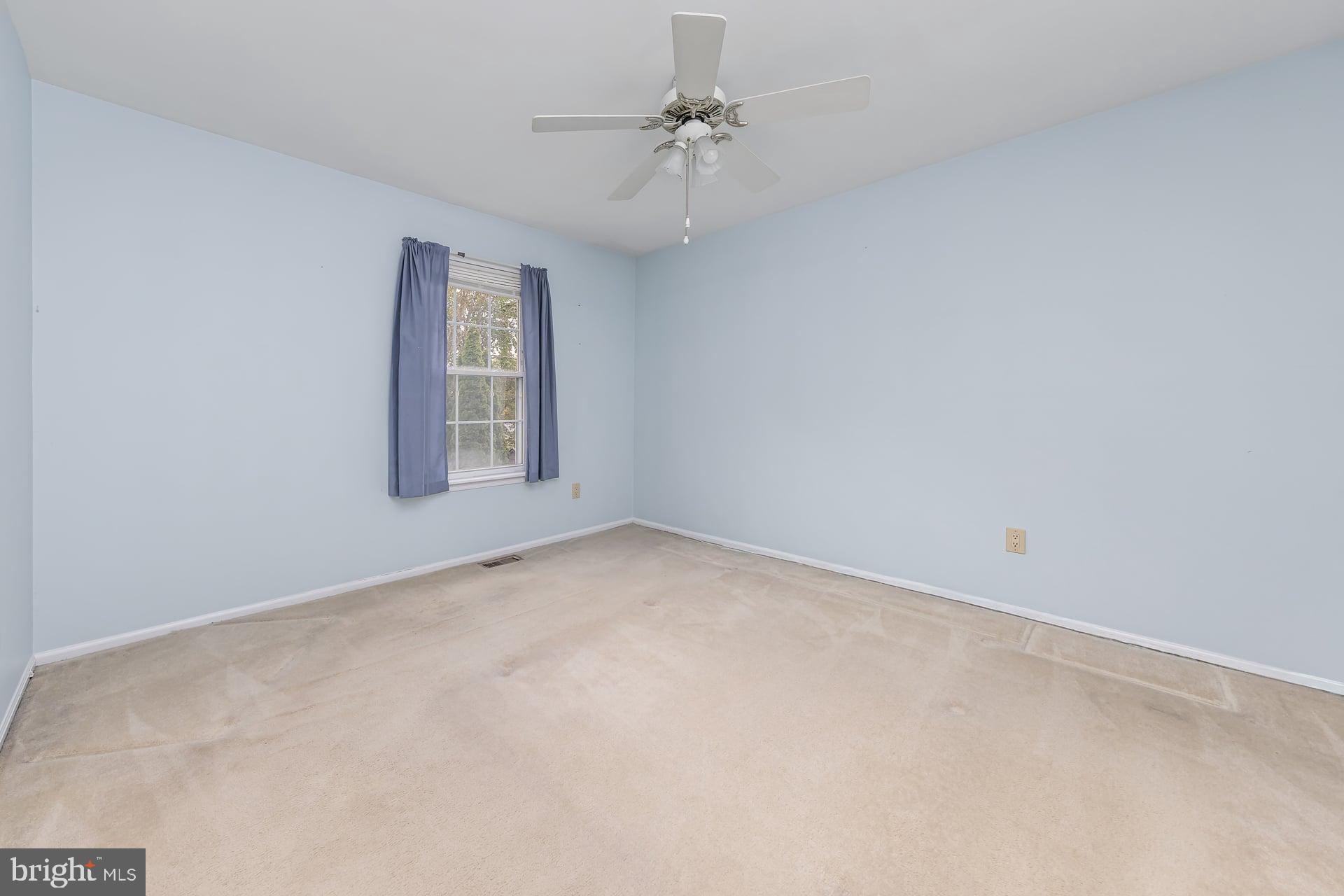 27 Trapper Road Sewell, NJ 08080 - Photo 15 of 22
