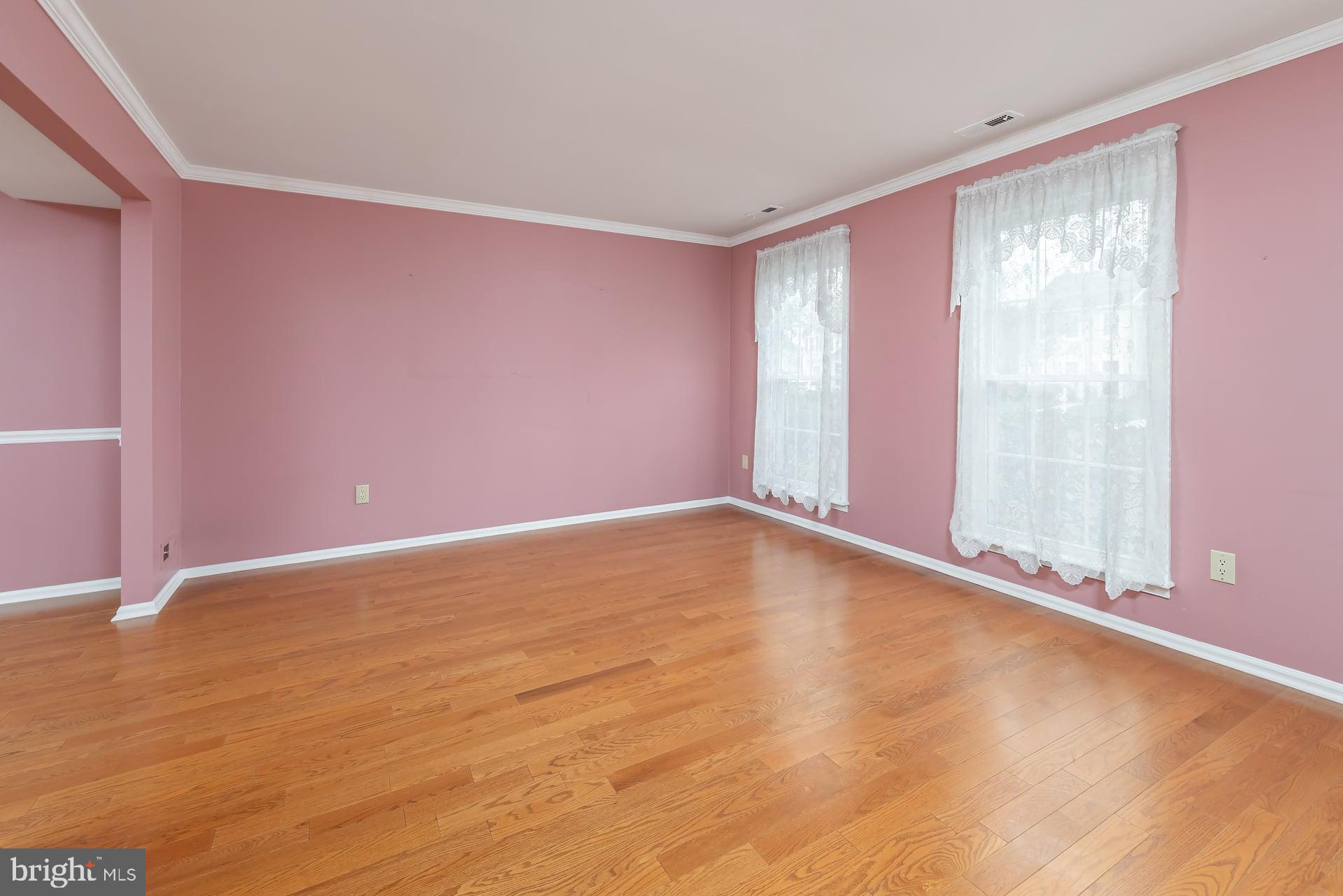 27 Trapper Road Sewell, NJ 08080 - Photo 3 of 22