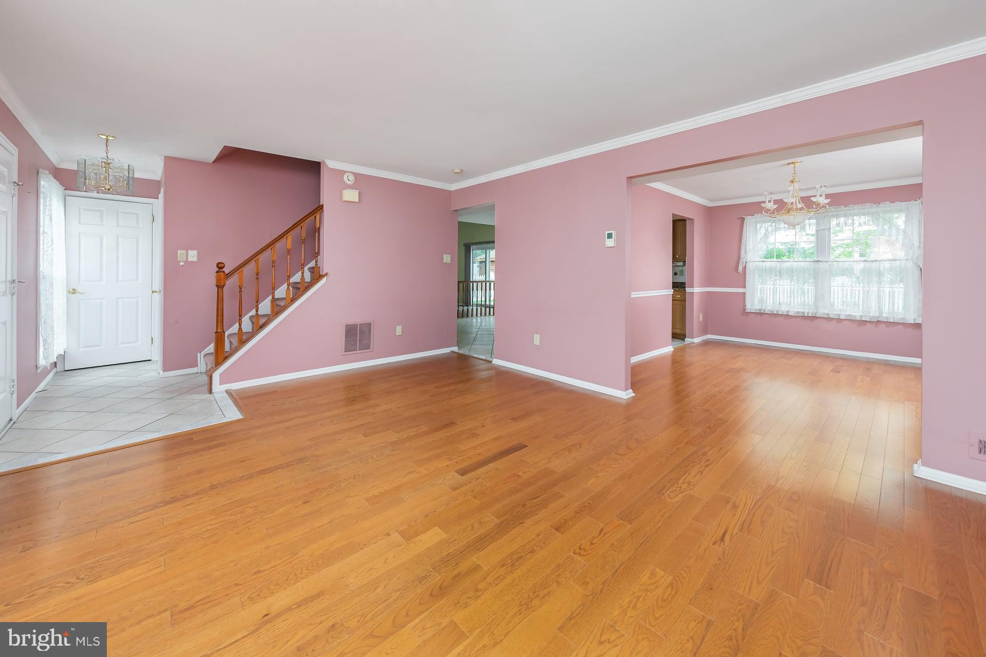 27 Trapper Road Sewell, NJ 08080 - Photo 4 of 22