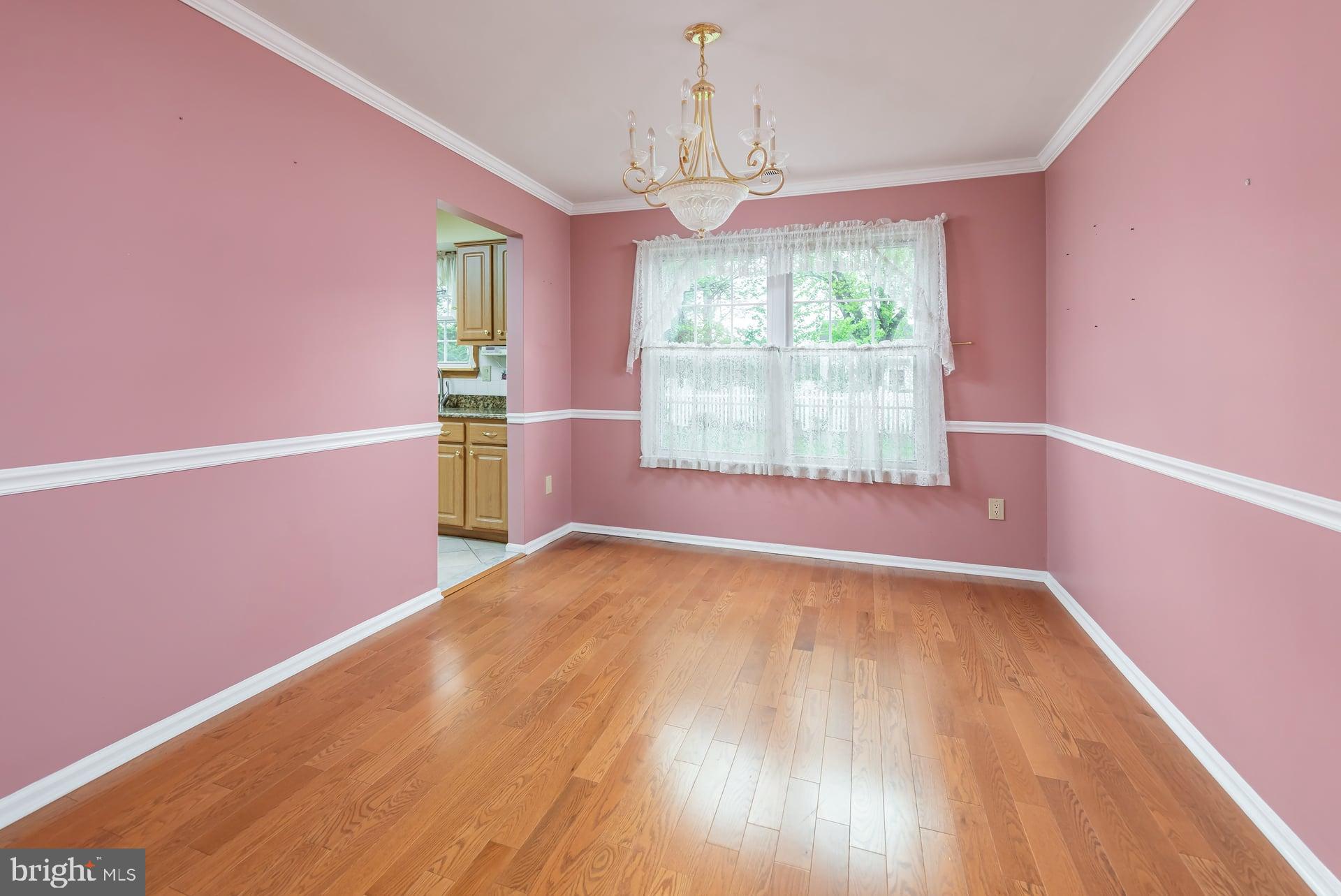 27 Trapper Road Sewell, NJ 08080 - Photo 5 of 22