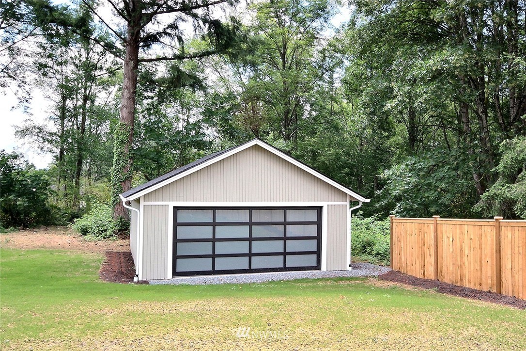 1522 231st Street Southwest Bothell, WA 98021 - Photo 2 of 20