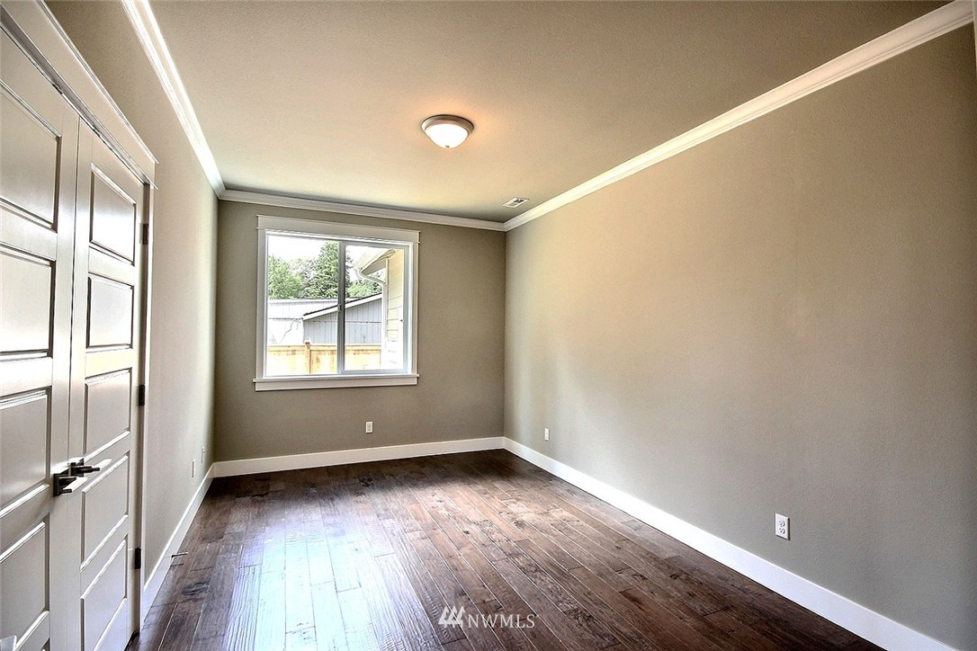 1522 231st Street Southwest Bothell, WA 98021 - Photo 9 of 20