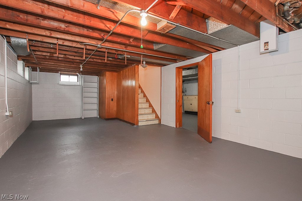 14579 Pease Road Maple Heights, OH 44137 - Photo 22 of 30 Large basement area. 28x14