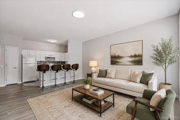 $418,500 | 2-21 Beach 80th Street, Unit 1G | Hammels
