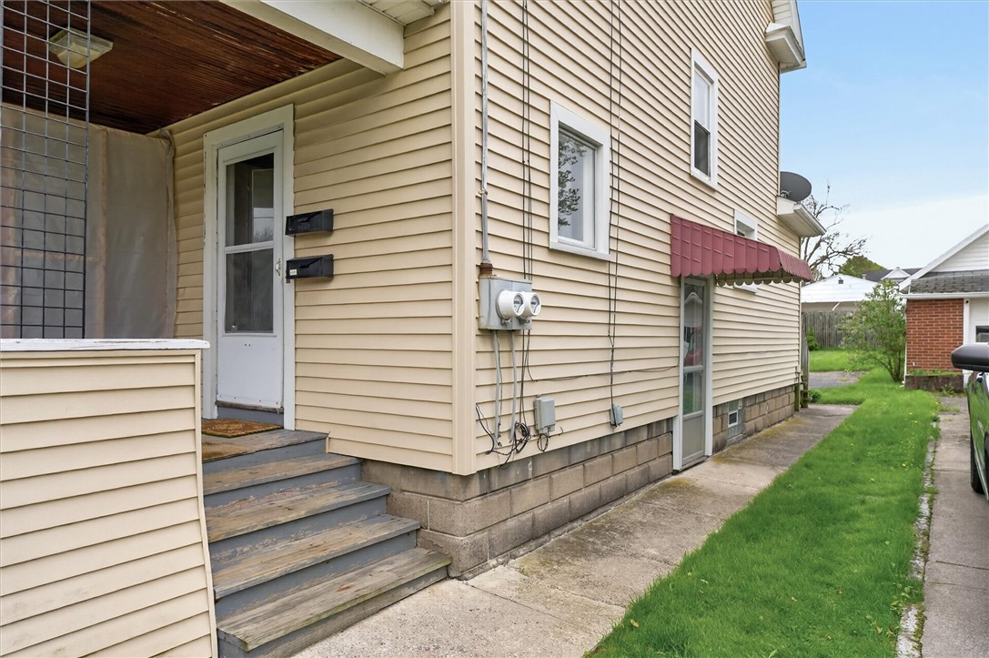 126 West Avenue East Rochester, NY 14445 - Photo 4 of 34