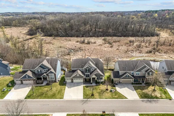 $925,000 | 14905 59th Avenue North, Plymouth, MN 55446