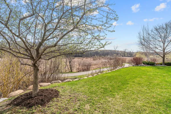 $925,000 | 14905 59th Avenue North, Plymouth, MN 55446