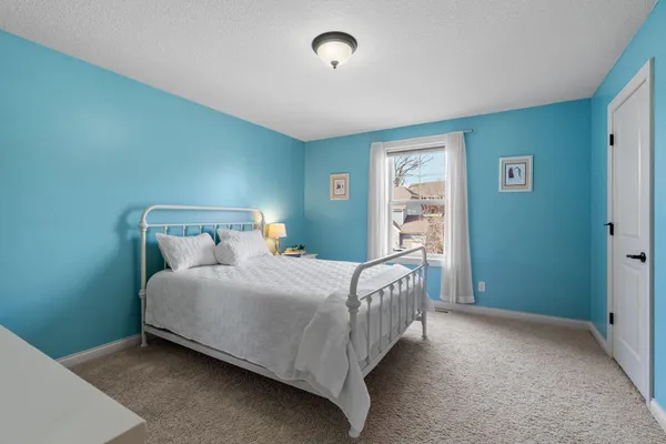 $925,000 | 14905 59th Avenue North, Plymouth, MN 55446