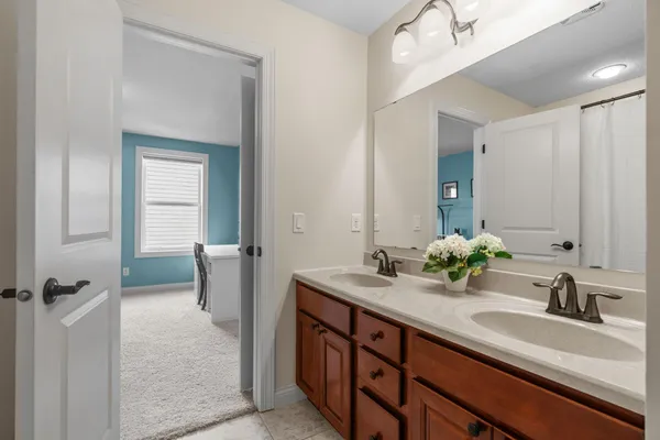 $925,000 | 14905 59th Avenue North, Plymouth, MN 55446