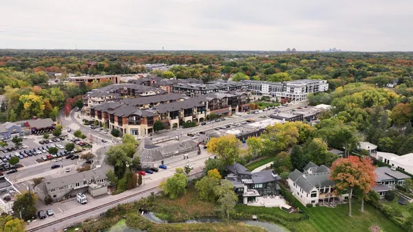 $925,000 | 14905 59th Avenue North, Plymouth, MN 55446