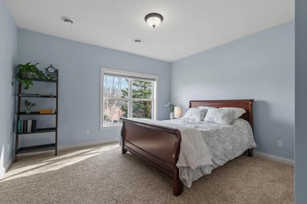 $925,000 | 14905 59th Avenue North, Plymouth, MN 55446