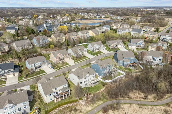 $925,000 | 14905 59th Avenue North, Plymouth, MN 55446