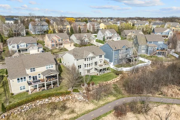 $925,000 | 14905 59th Avenue North, Plymouth, MN 55446