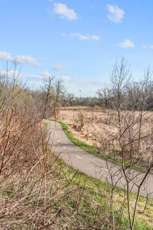 $925,000 | 14905 59th Avenue North, Plymouth, MN 55446