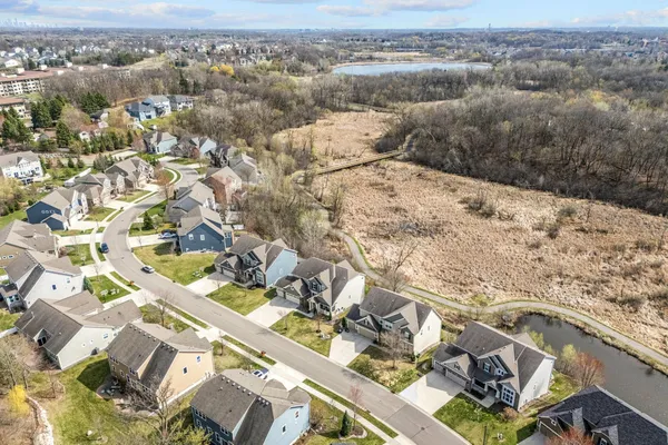 $925,000 | 14905 59th Avenue North, Plymouth, MN 55446