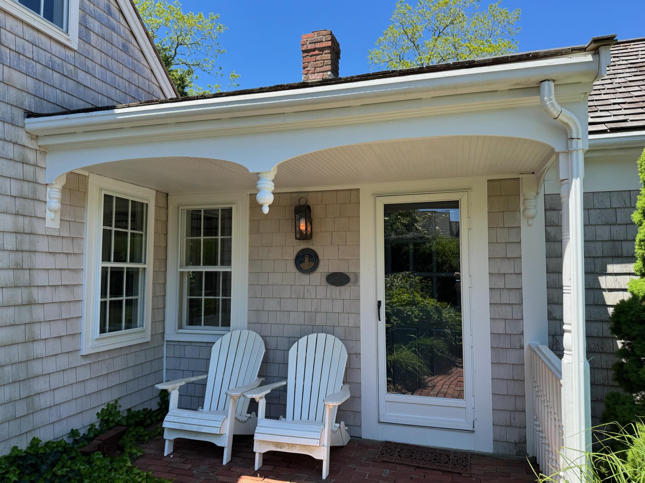 7 Fox Hill Road Chatham, MA 02633 - Photo 4 of 6 Charming Porch
