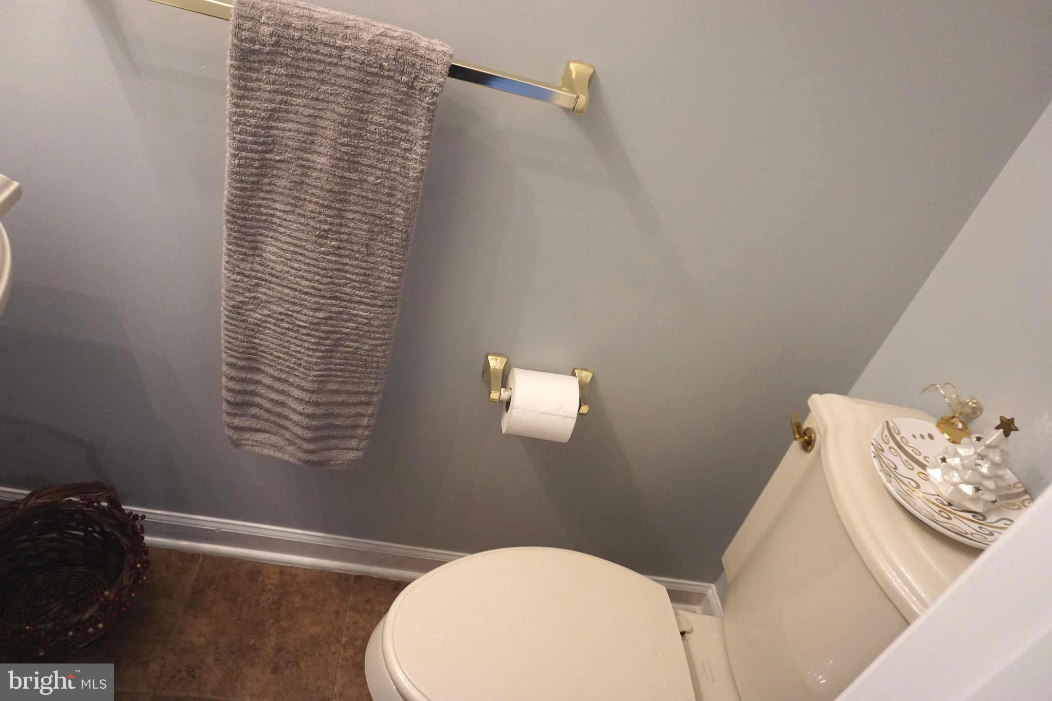 2006 Hackberry Road Essex, MD 21221 - Photo 18 of 55 Main level half bath