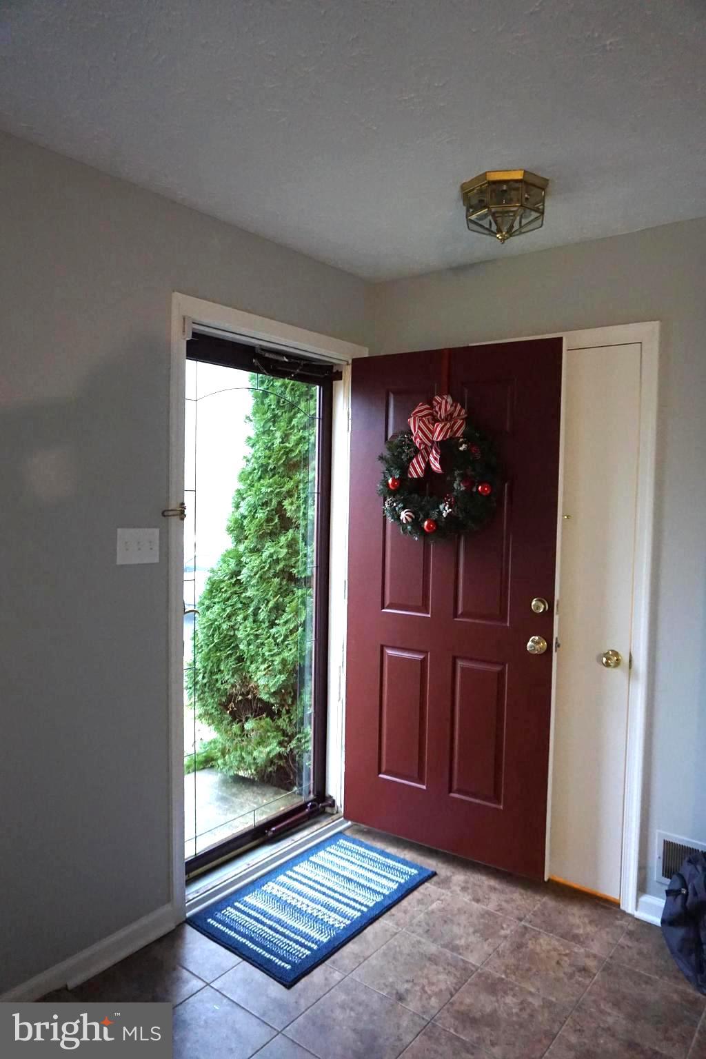2006 Hackberry Road Essex, MD 21221 - Photo 7 of 55 6 Panel front door