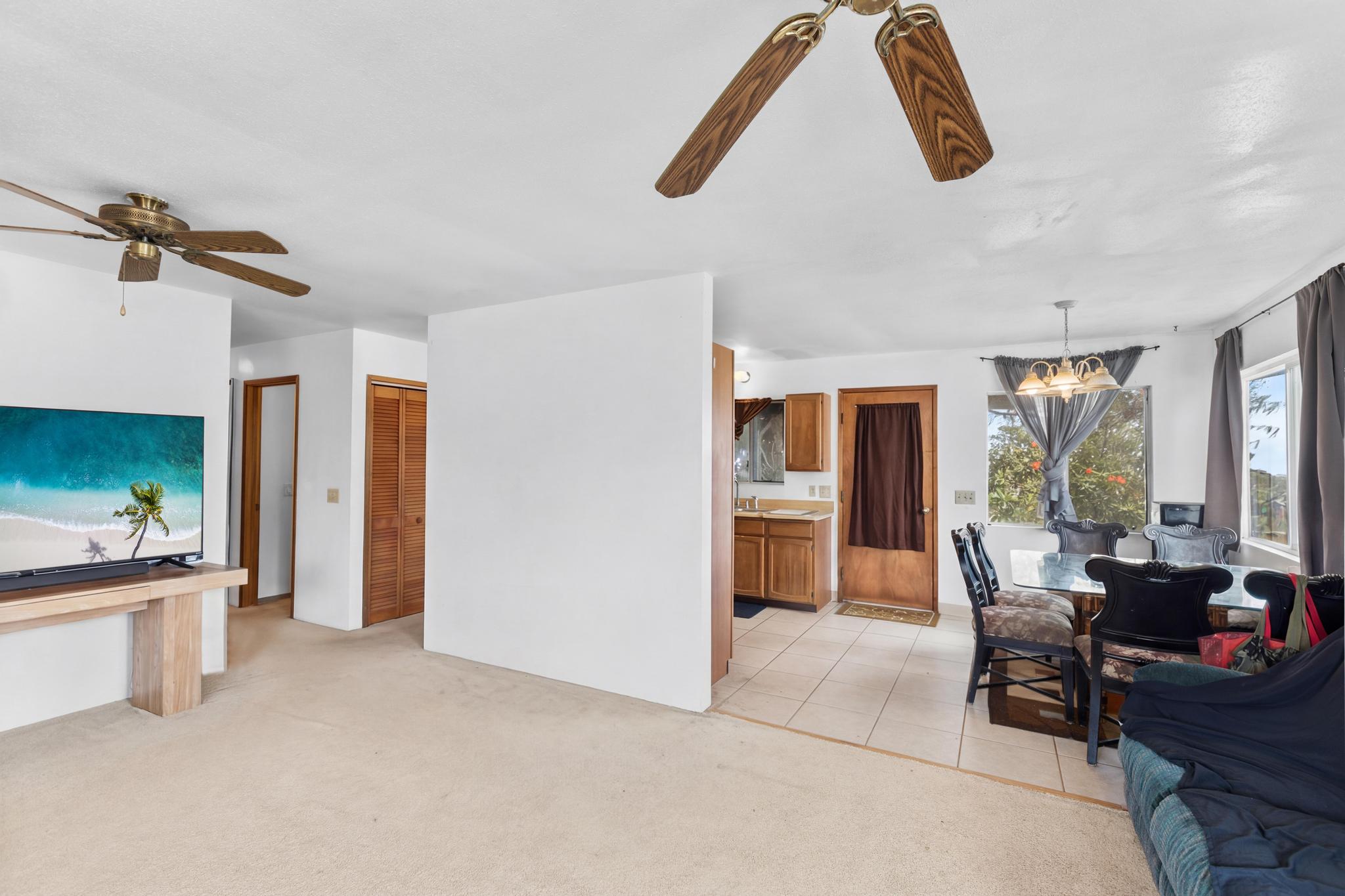 54-382 Union Mill Road Kapaau, HI 96755 - Photo 16 of 28 a living room with furniture and a large window