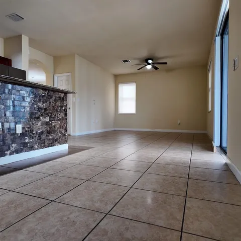 a view of a livingroom with window