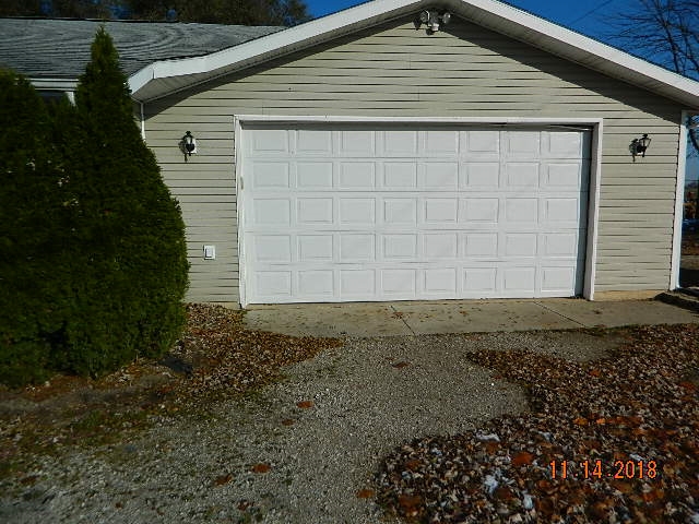 4566 East Pierceton Road Pierceton, IN 46562 - Photo 2 of 25 Gallery Image 2