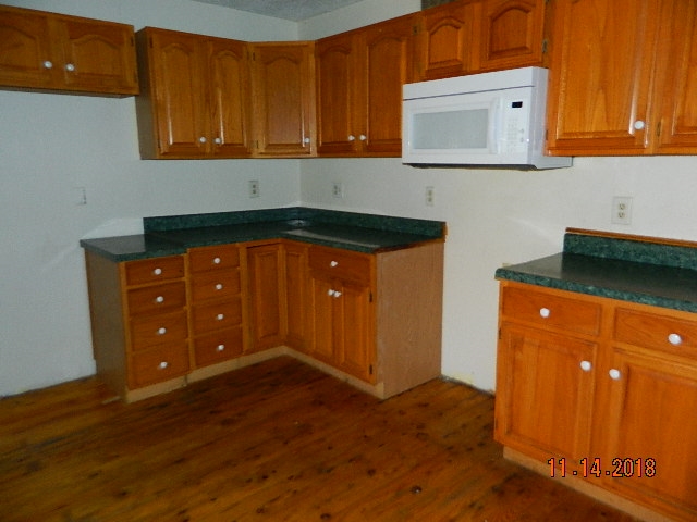4566 East Pierceton Road Pierceton, IN 46562 - Photo 6 of 25 Gallery Image 6