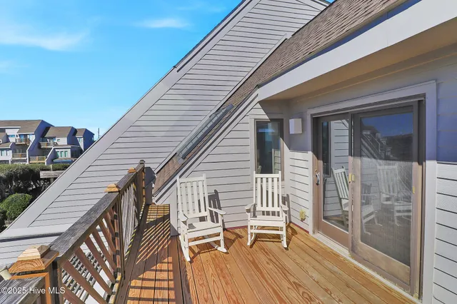 $974,900 | 301 Salter Path Road, Unit 12 GENESIS, Pine Knoll Shores, NC 28512