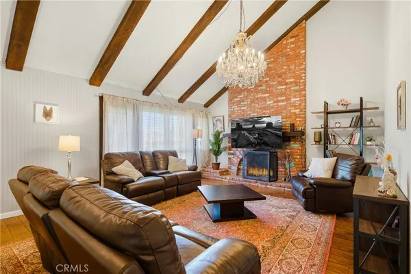 $4,995 | 24668 Ebelden Avenue, Newhall, CA 91321