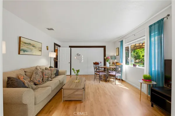 $4,995 | 24668 Ebelden Avenue, Newhall, CA 91321