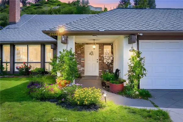 $4,995 | 24668 Ebelden Avenue, Newhall, CA 91321