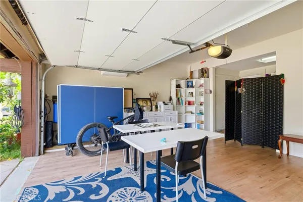 $4,995 | 24668 Ebelden Avenue, Newhall, CA 91321