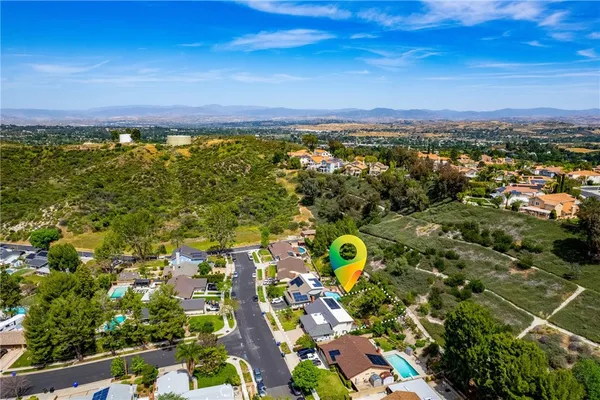 $4,995 | 24668 Ebelden Avenue, Newhall, CA 91321