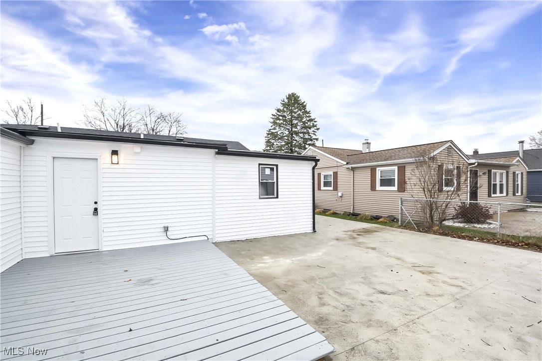 2022 Rohde Street Sandusky, OH 44870 - Photo 27 of 29 View of wooden deck