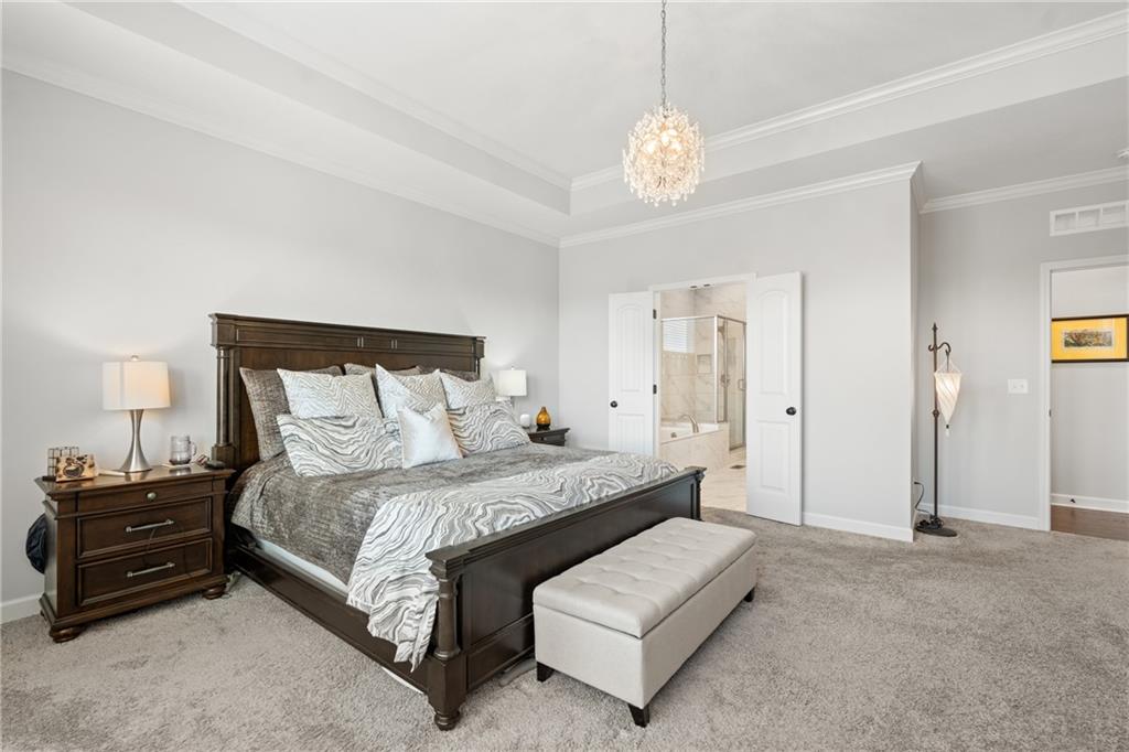 3000 Southwest Arboridge Drive Lee's Summit, MO 64082 - Photo 11 of 29