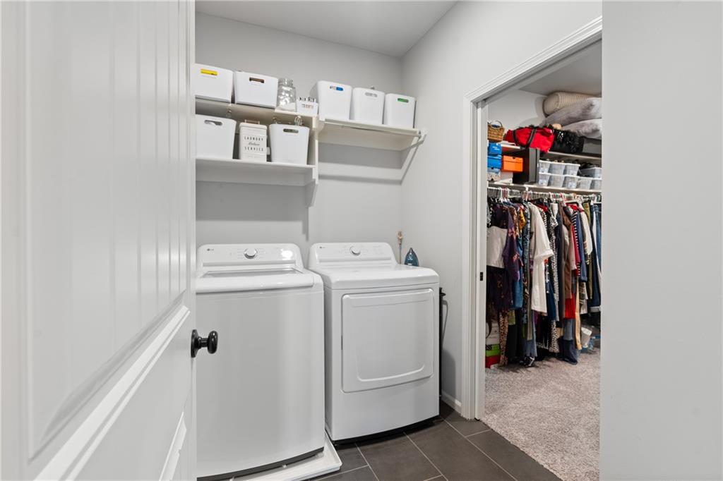 3000 Southwest Arboridge Drive Lee's Summit, MO 64082 - Photo 14 of 29