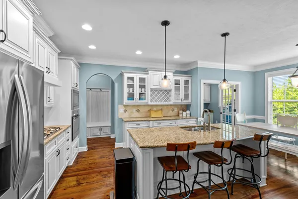 $609,000 | 845 Glencoe Way, Evans, GA 30809