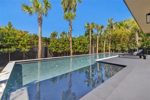 $5,750,000 | 769 Northeast 72nd Terrace, Miami, FL 33138