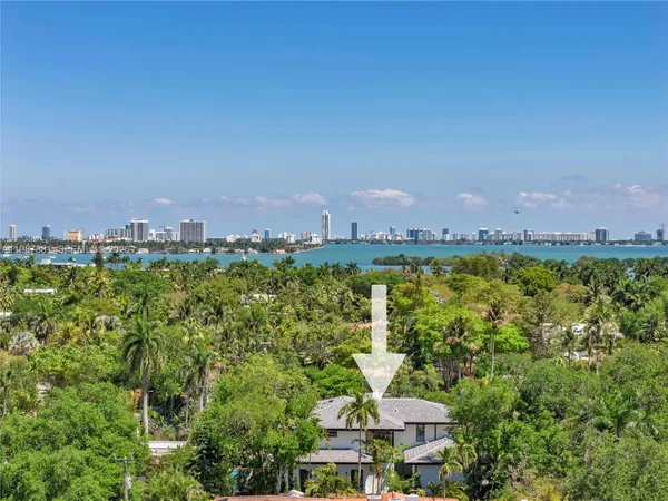 $5,750,000 | 769 Northeast 72nd Terrace, Miami, FL 33138